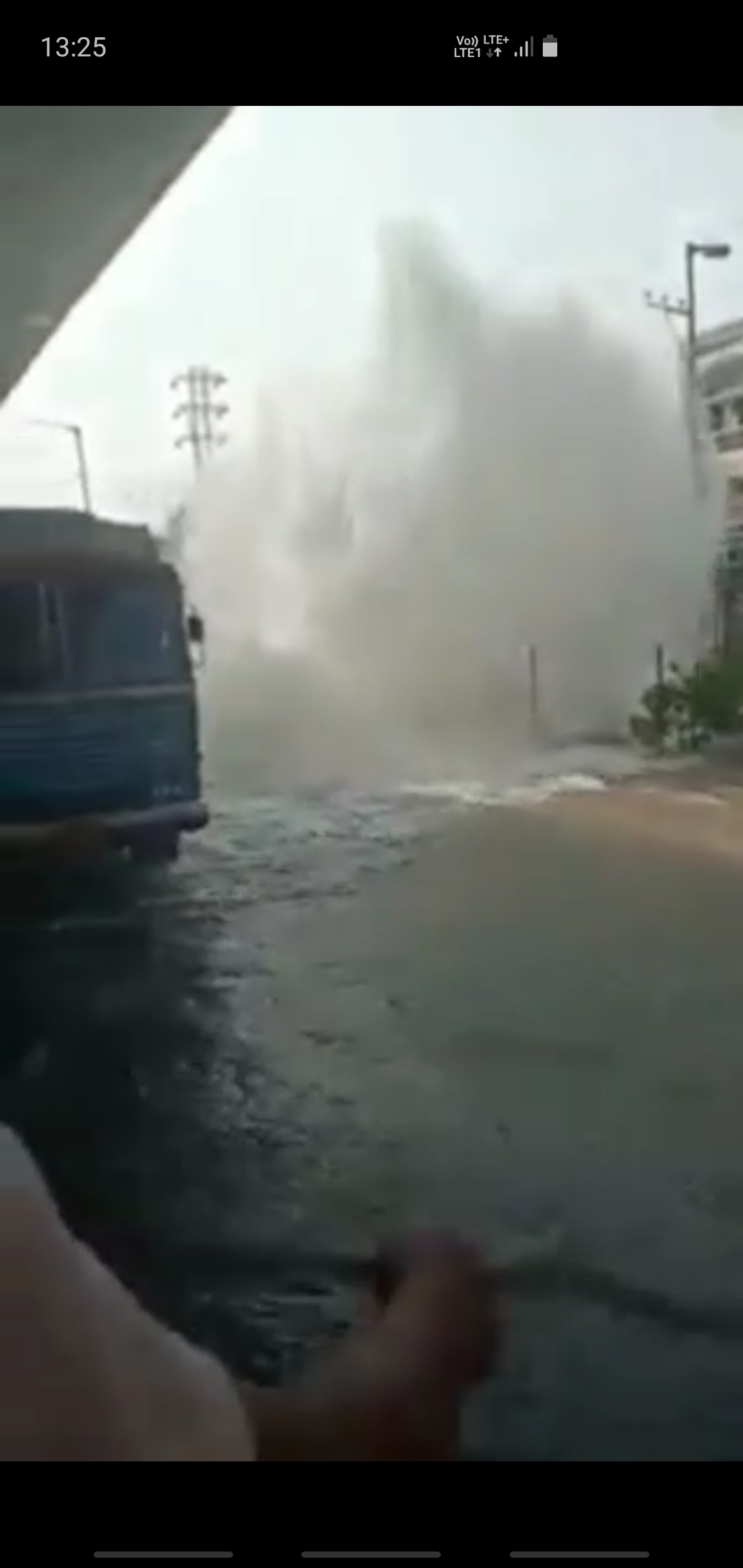 Water Pipeline Leakage At Rethibowli Attapur.in